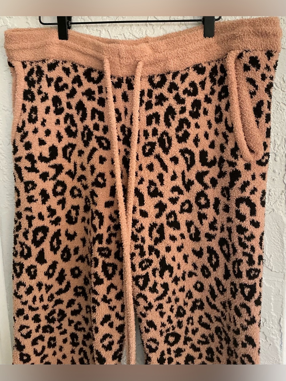 JoySpun Cozy Leopard Print Lounge Pants - Tan & Black - Picture 3 of 8